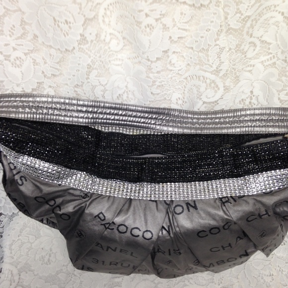 Chanel Silver-Black Weekend-Beach Crossbody - Picture 3 of 13